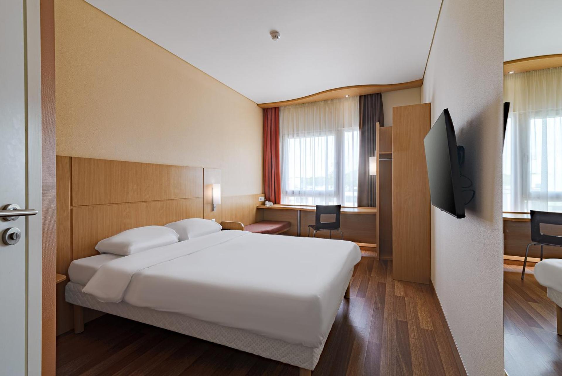 Ibis Kaunas Centre Dış mekan fotoğraf