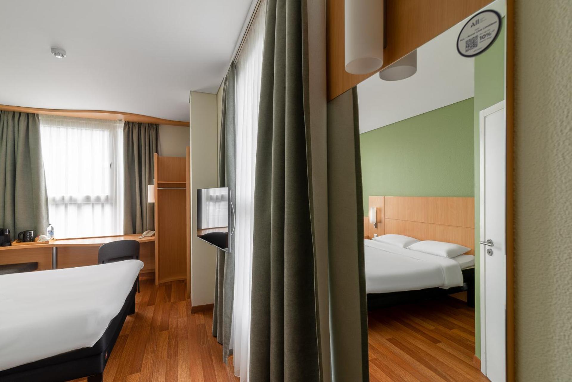 Ibis Kaunas Centre Dış mekan fotoğraf